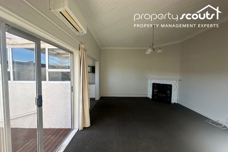 Photo of property in 52 Bathgate Street, South Dunedin, Dunedin, 9012