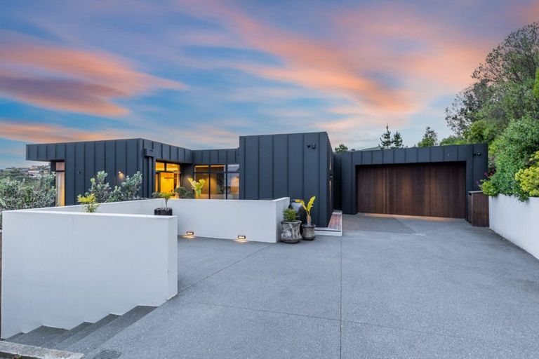 Photo of property in 37 Mount Pleasant Road, Mount Pleasant, Christchurch, 8081