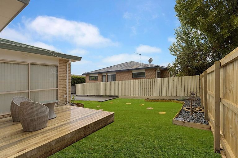 Photo of property in 14a Pooks Road, Ranui, Auckland, 0612