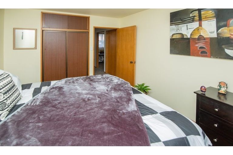 Photo of property in 1/73 Dunbarton Street, Redwood, Christchurch, 8051