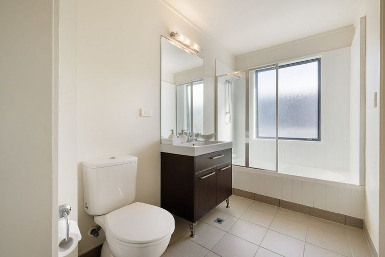 Photo of property in Atlas Apartments, 28/49 Maunganui Road, Mount Maunganui, 3116