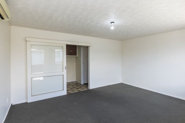 Photo of property in 2/8 Sylvan Street, Hillmorton, Christchurch, 8024