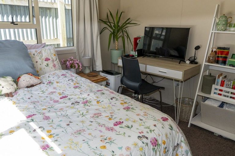 Photo of property in 9 Ethel Mcmillan Place, North Dunedin, Dunedin, 9016