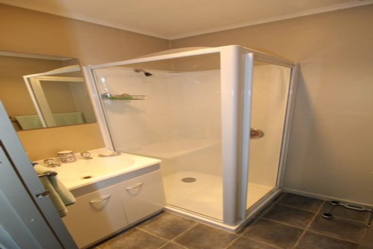 Photo of property in 16 Ruane Street, Glenavy, Waimate, 7980