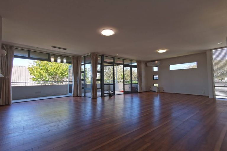 Photo of property in 64a Castor Road, Castor Bay, Auckland, 0620