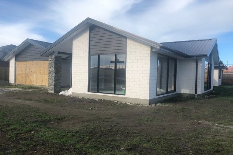 Photo of property in 107 Prestons Park Drive, Marshland, Christchurch, 8083