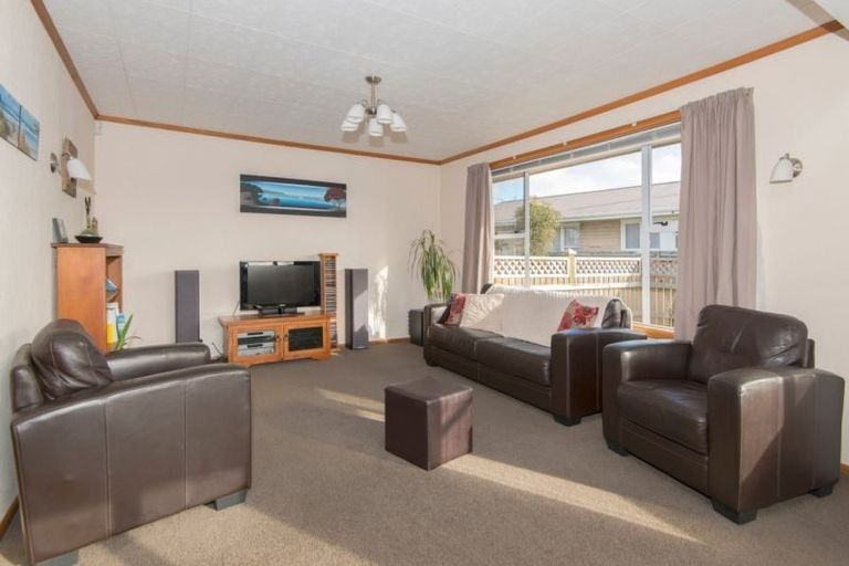 Photo of property in 21 Lochee Road, Upper Riccarton, Christchurch, 8041