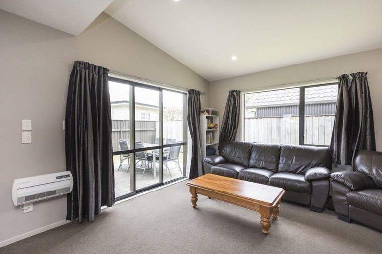 Photo of property in 333c Featherston Street, Palmerston North, 4414