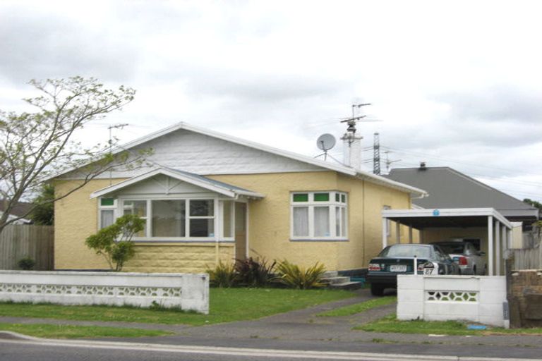 Photo of property in 1/87 Manuroa Road, Takanini, 2112