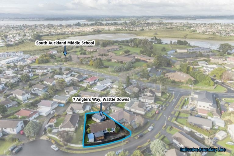 Photo of property in 7 Anglers Way, Wattle Downs, Auckland, 2102