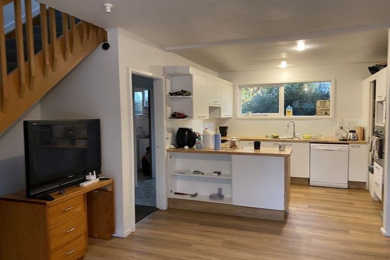 Photo of property in 146a Yaldhurst Road, Sockburn, Christchurch, 8042