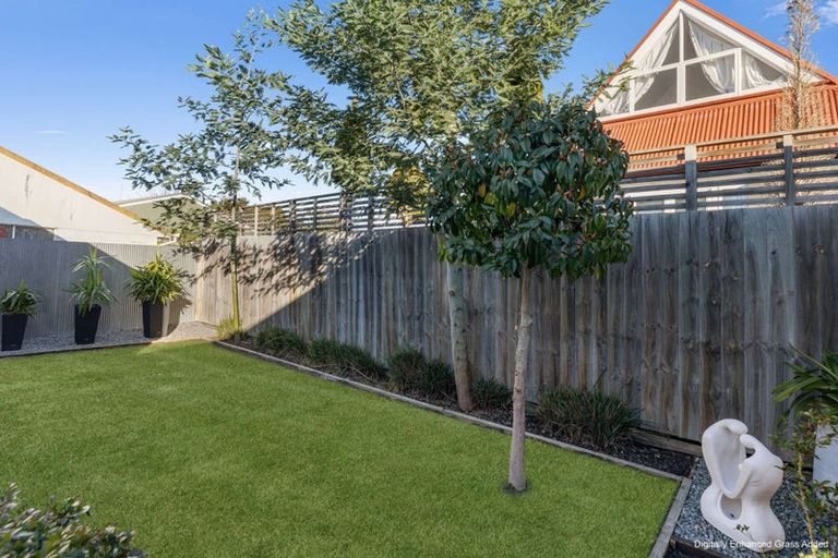 Photo of property in 2/14 Cotswold Avenue, Bishopdale, Christchurch, 8053