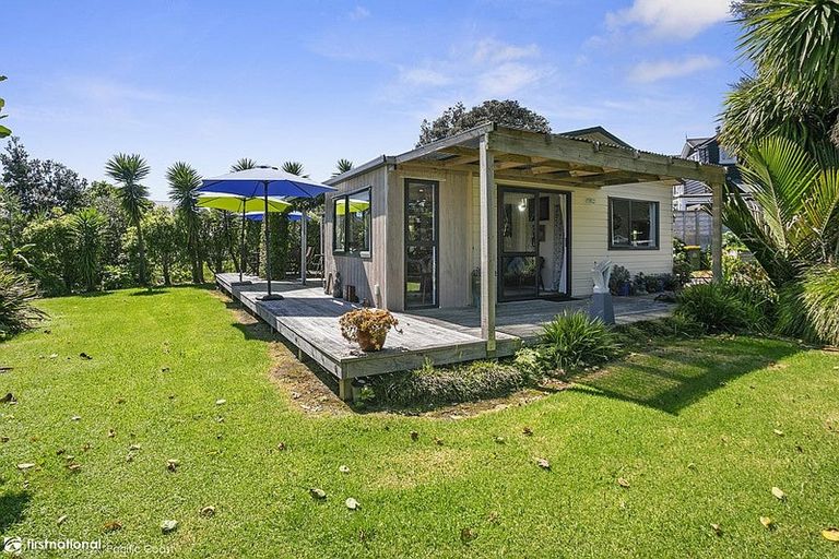 Photo of property in 17 Palm Grove, Waihi Beach, 3611