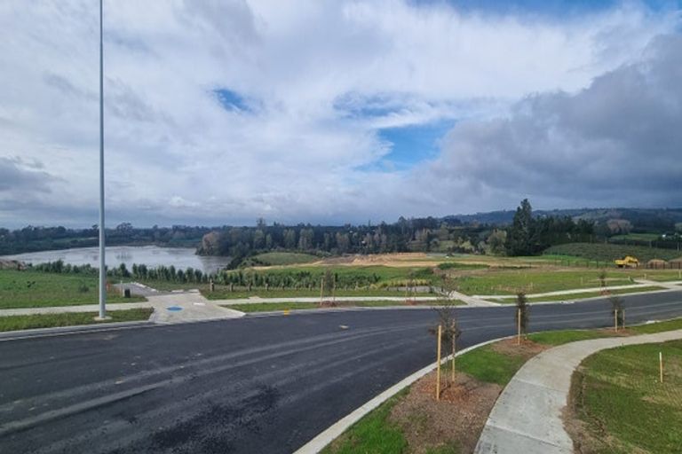 Photo of property in 10 Flounder Drive, Omokoroa, 3114