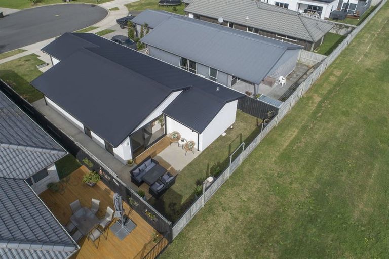 Photo of property in 42 Cupples Street, Papamoa Beach, Papamoa, 3118