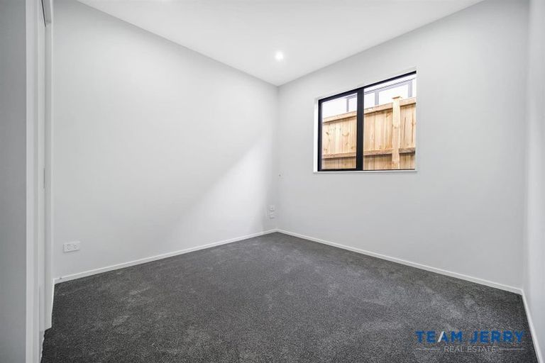 Photo of property in 43 Tributary Parade, Karaka, Papakura, 2113