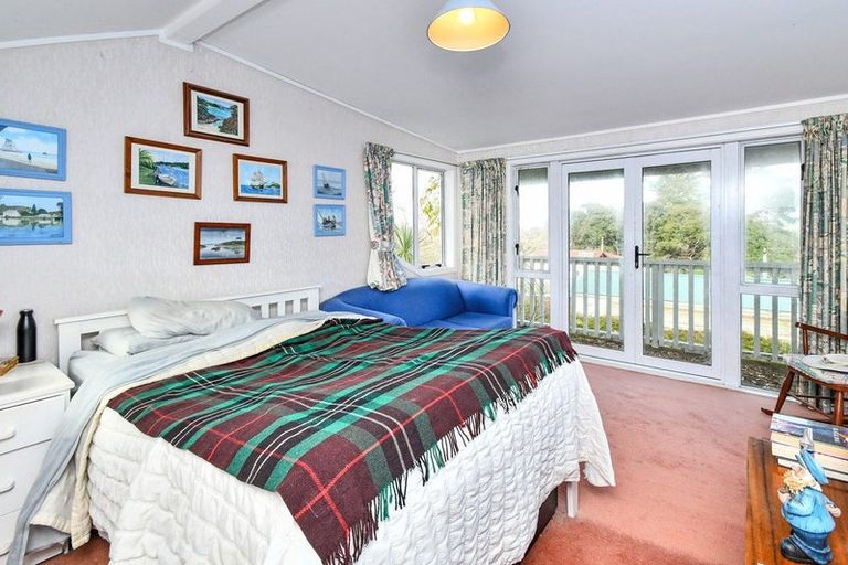 Photo of property in 44 Mcleod Road, Weymouth, Auckland, 2103