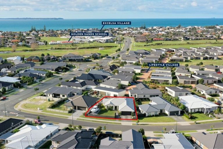 Photo of property in 3 Raiha Street, Papamoa Beach, Papamoa, 3118