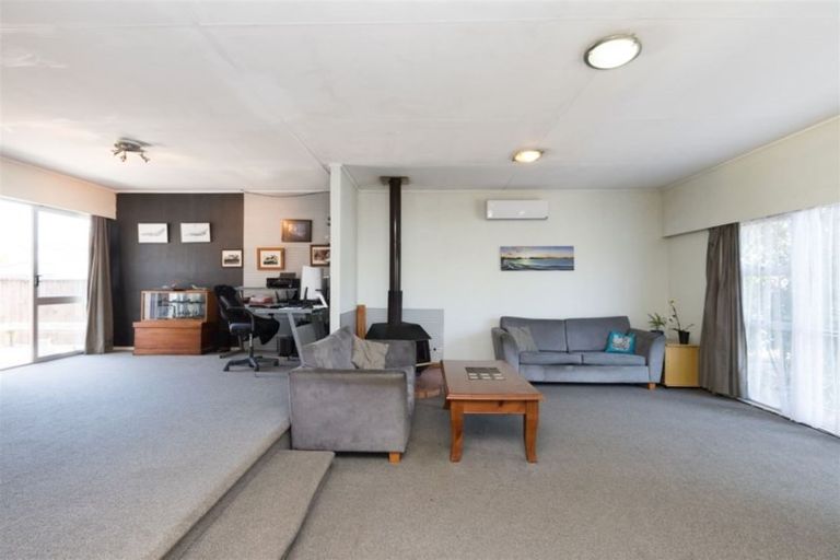 Photo of property in 18 Camden Place, Pukete, Hamilton, 3200