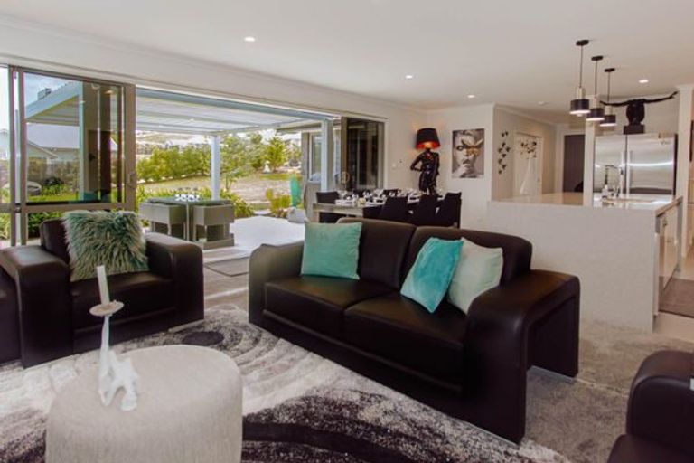 Photo of property in 10 Mcintosh Drive, Pokeno, 2471