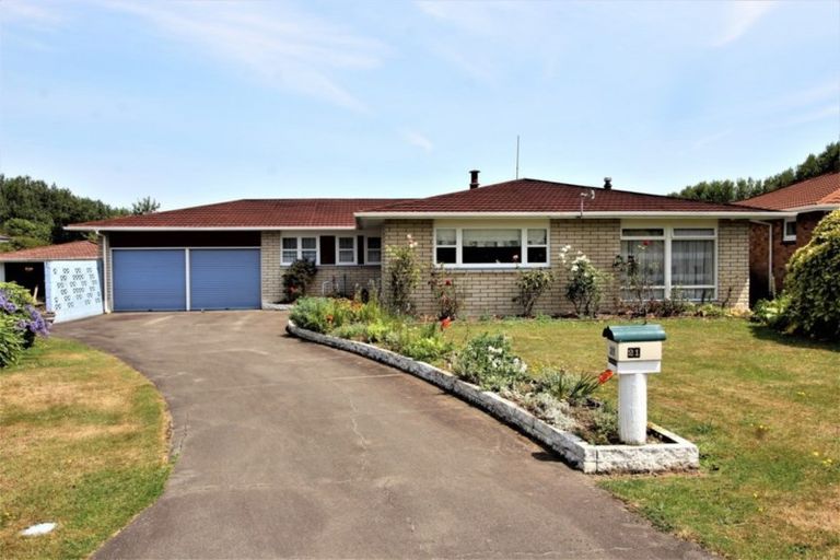 Photo of property in 21 Grey Street, Woodville, 4920