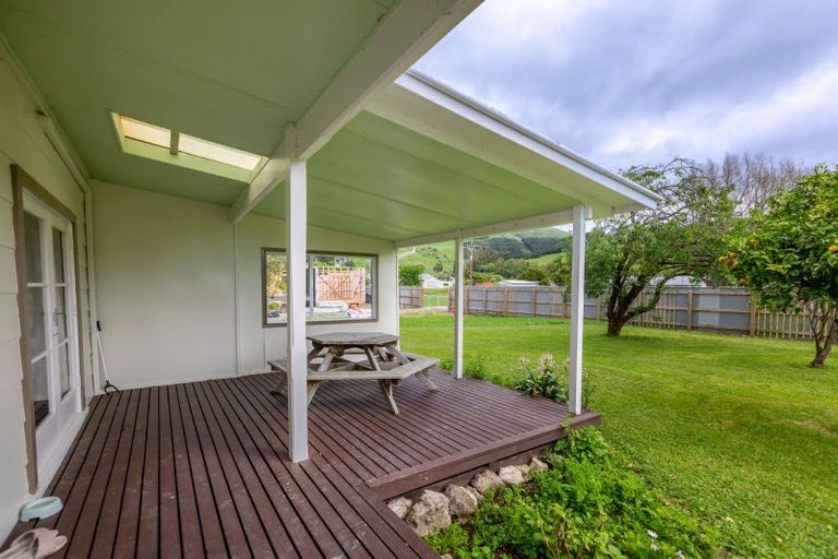 Photo of property in 24 Dundas Street, Porangahau, 4293