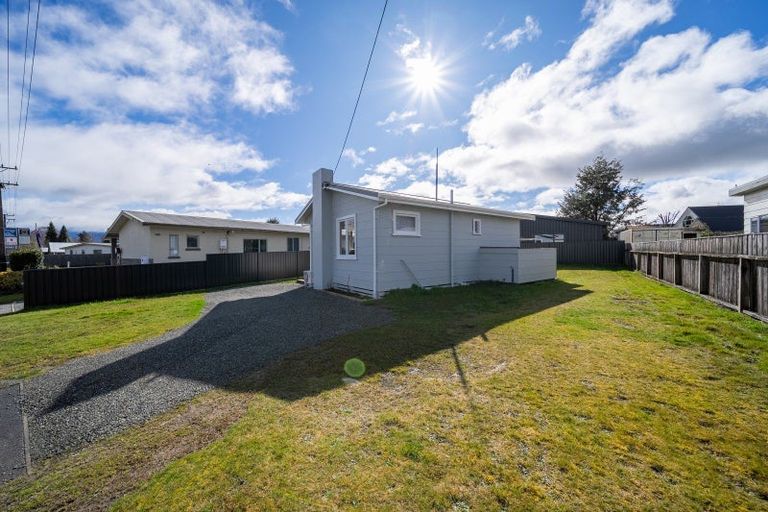 Photo of property in 49a Quintin Drive, Te Anau, 9600