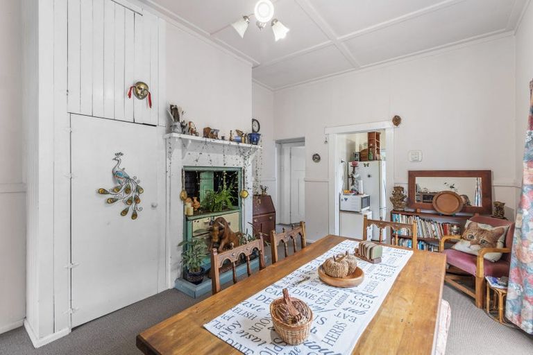 Photo of property in 194 Great South Road, Huntly, 3700