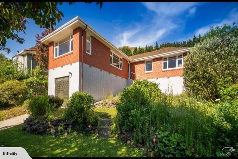 Photo of property in 28 Flinders Road, Heathcote Valley, Christchurch, 8022