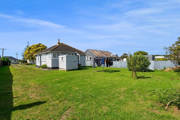 Photo of property in 67 Tauhuri Street, Manaia, 4612