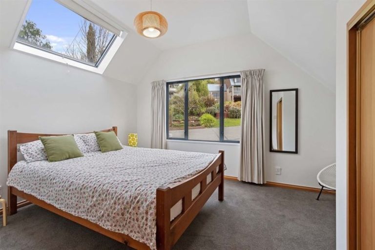 Photo of property in 13 Nehru Place, Cashmere, Christchurch, 8022