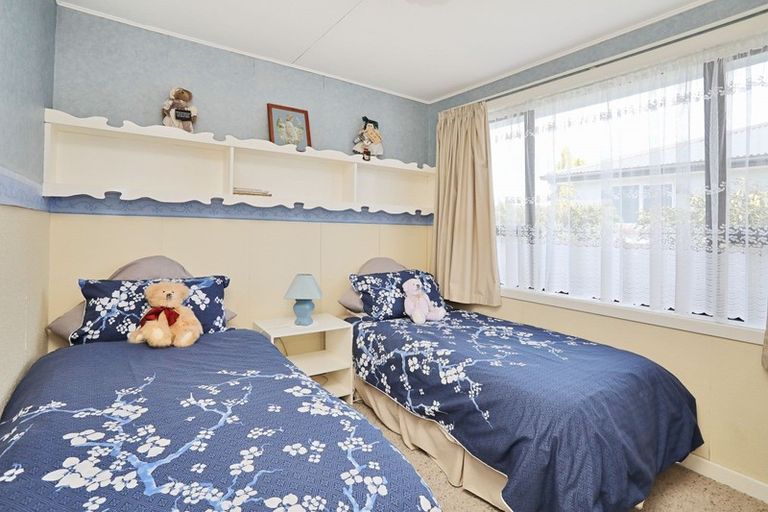 Photo of property in 74 Helmsdale Street, Waverley, Invercargill, 9810