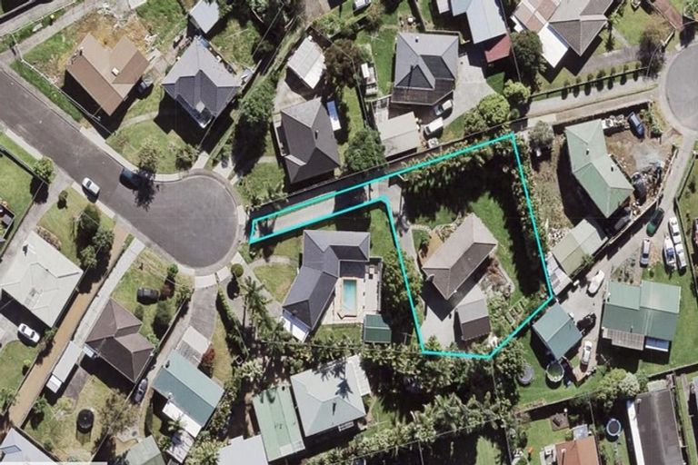 Photo of property in 26 Mackenzie Street, Te Atatu South, Auckland, 0610