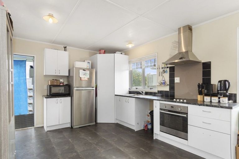 Photo of property in 13 Donovan Street, Te Puke, 3119