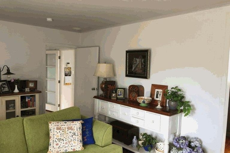 Photo of property in 43 Wharf Road, Te Atatu Peninsula, Auckland, 0610