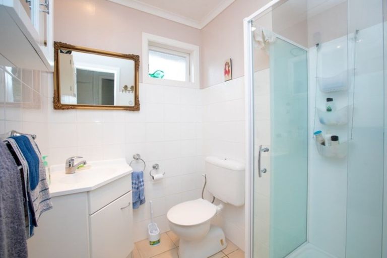 Photo of property in 59 Cluny Road, Plimmerton, Porirua, 5026