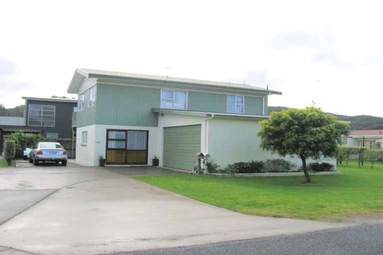 Photo of property in 602a Harbour View Road, Whangamata, 3620