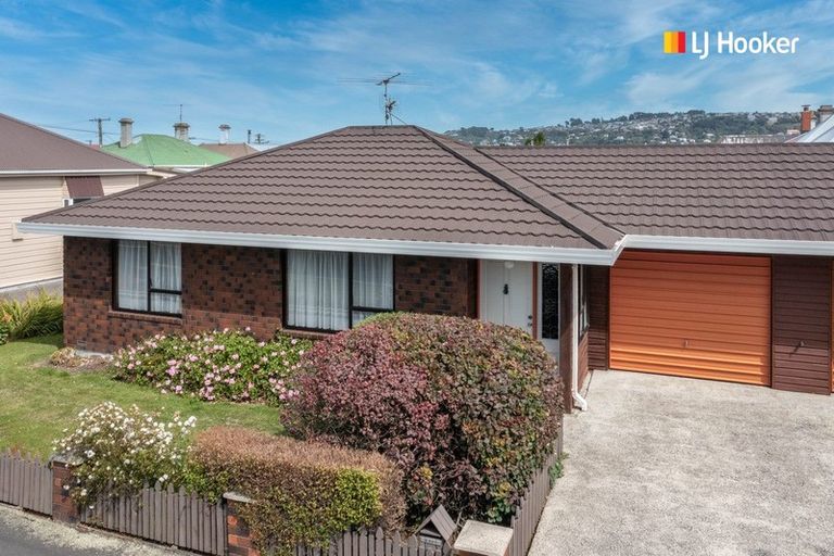 Photo of property in 13b Young Street, Saint Kilda, Dunedin, 9012
