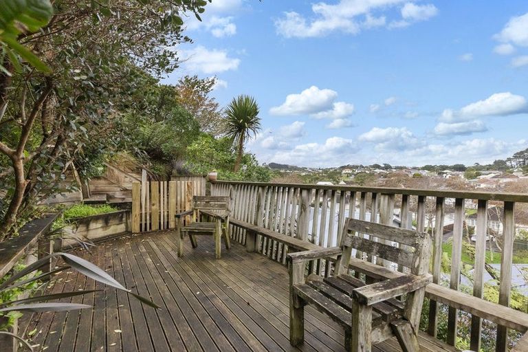 Photo of property in 88 Broderick Road, Johnsonville, Wellington, 6037