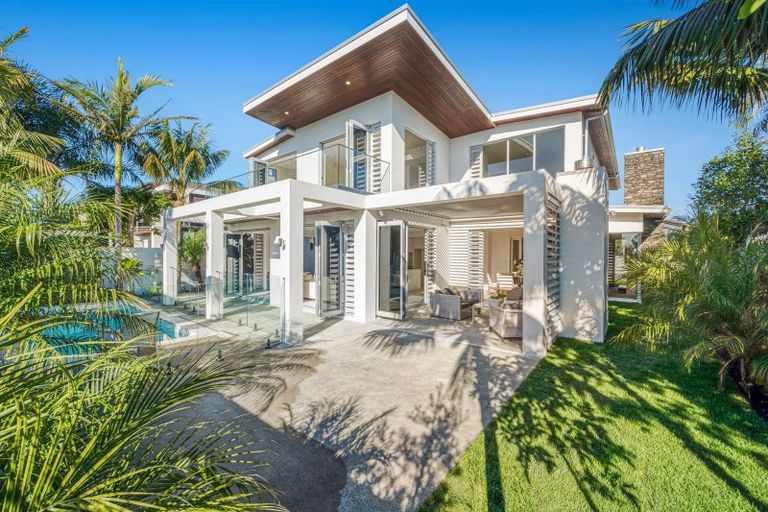 Photo of property in 25 Compass Way, Half Moon Bay, Auckland, 2012