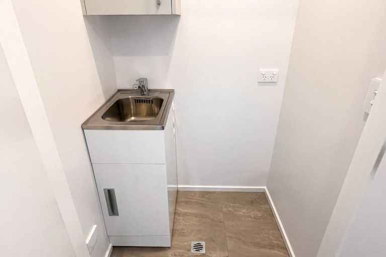 Photo of property in 5/26 Grassmere Street, Papanui, Christchurch, 8052