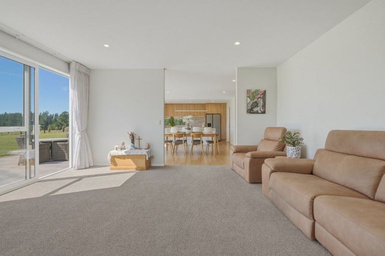 Photo of property in 381 Terrace Road, Leithfield, Amberley, 7481