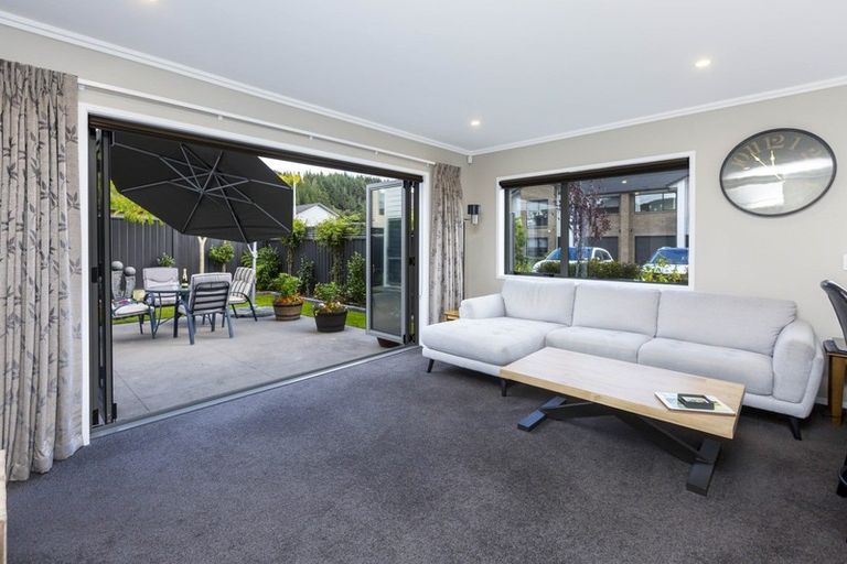 Photo of property in 27 Ashington Road, Silverstream, Upper Hutt, 5019