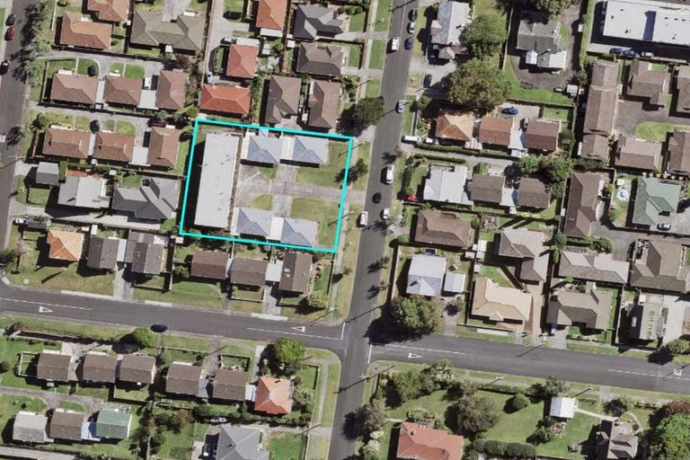 Photo of property in 4/53-55 East Street, Papakura, 2110