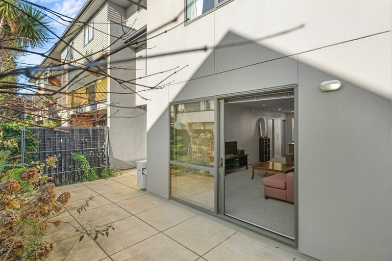 Photo of property in 2/38 Brockworth Place, Riccarton, Christchurch, 8011