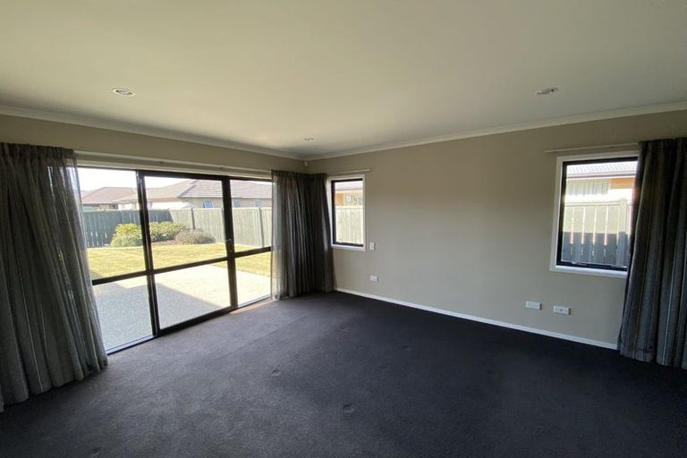 Photo of property in 44 Hagart-alexander Drive, Mosgiel, 9024
