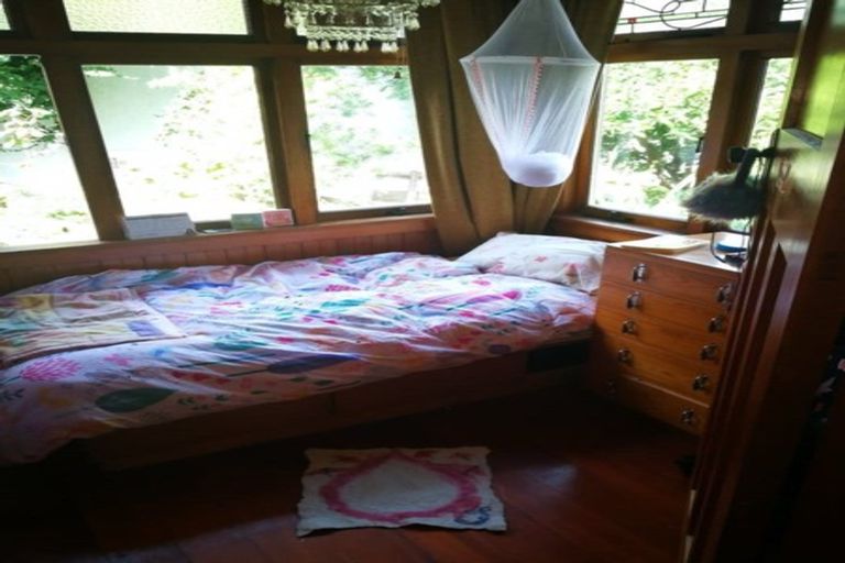 Photo of property in 12 Harvey Road, Bluff Hill, Napier, 4110