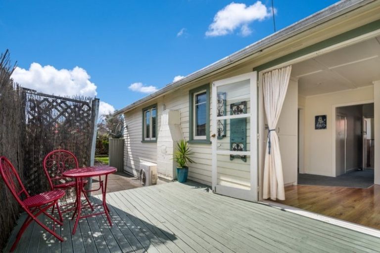Photo of property in 1/91 Parkers Road, Tahunanui, Nelson, 7011