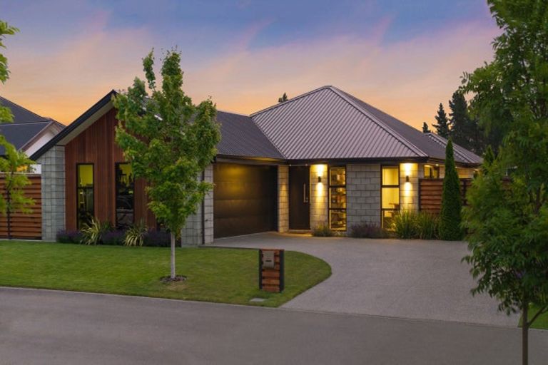 Photo of property in 222 Taylor Pass Road, Witherlea, Blenheim, 7201