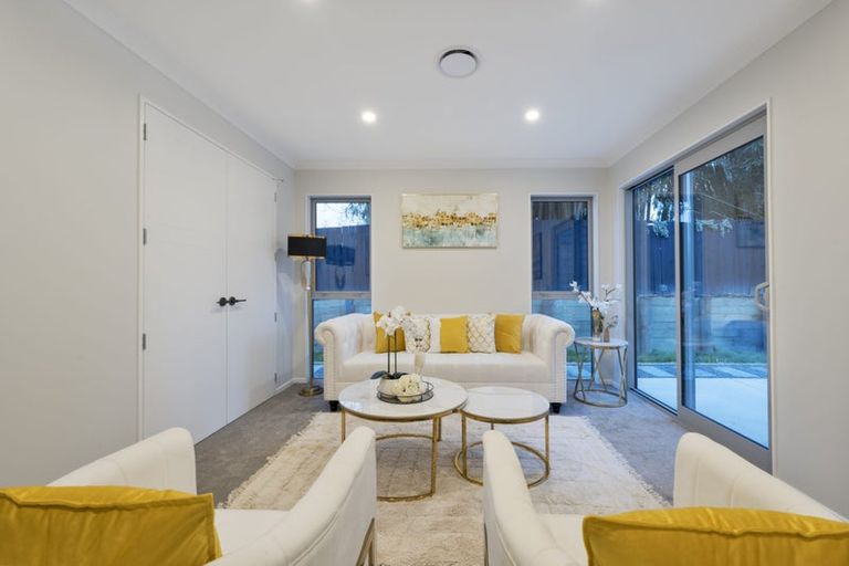 Photo of property in 41d Candia Road, Swanson, Auckland, 0614